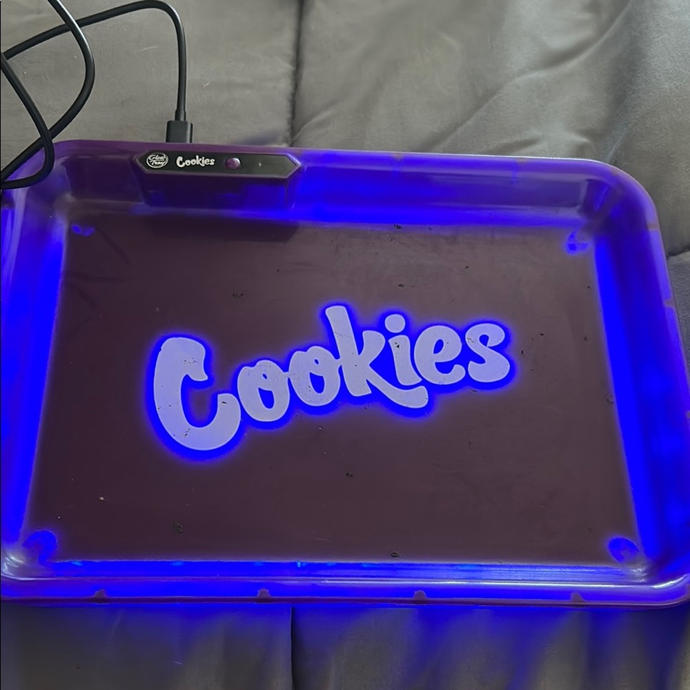 Blue LED Rolling Tray with Cookies Design with case & adapter